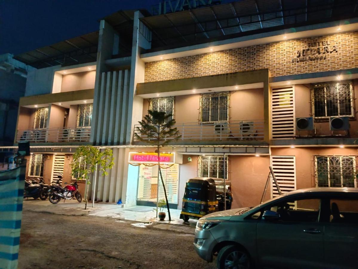 נאווי מומבאי Hotel Nivara מראה חיצוני תמונה